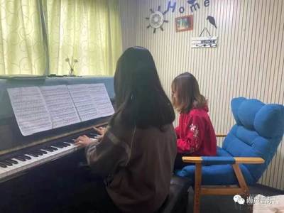 舞动青春，梦想绽放——探访广州尚声音乐培训学校舞蹈授课现场